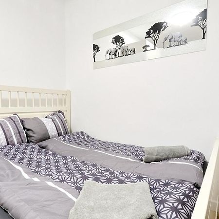 Cozy Rooms In Lugner City Area Wiedeń Zewnętrze zdjęcie